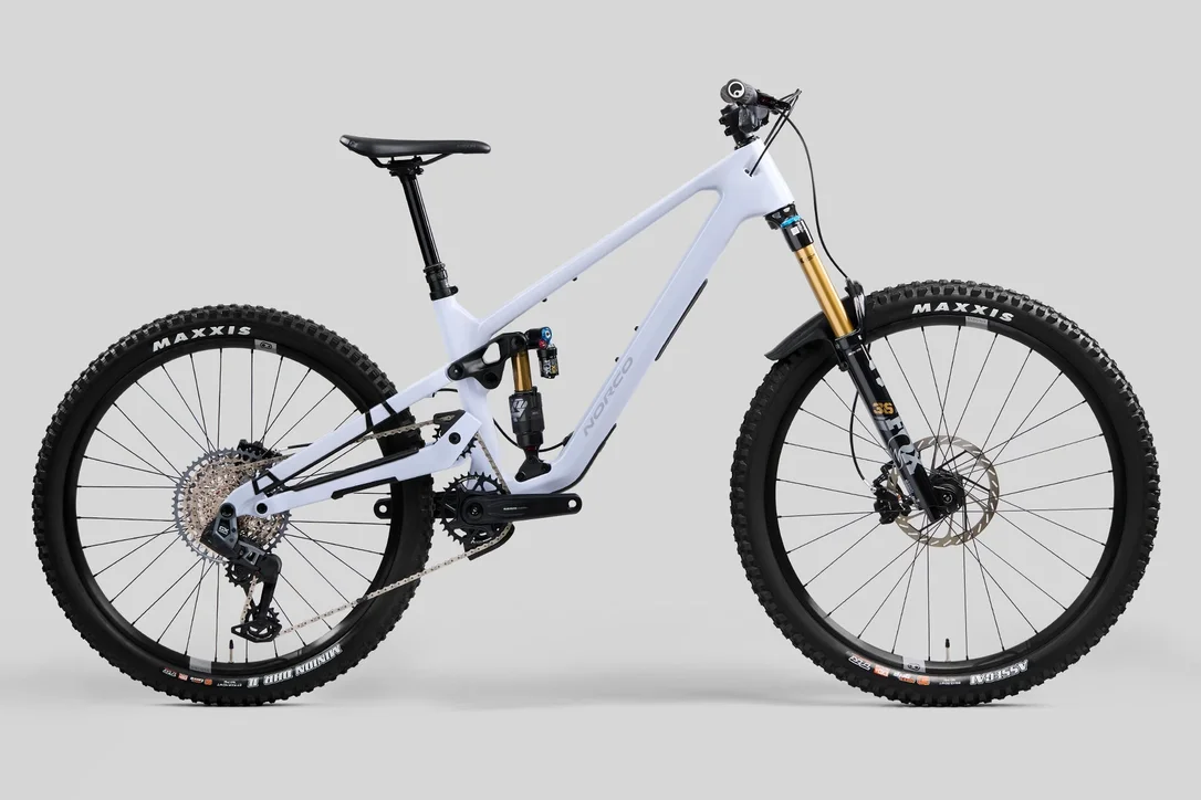 ridebicycles1198476